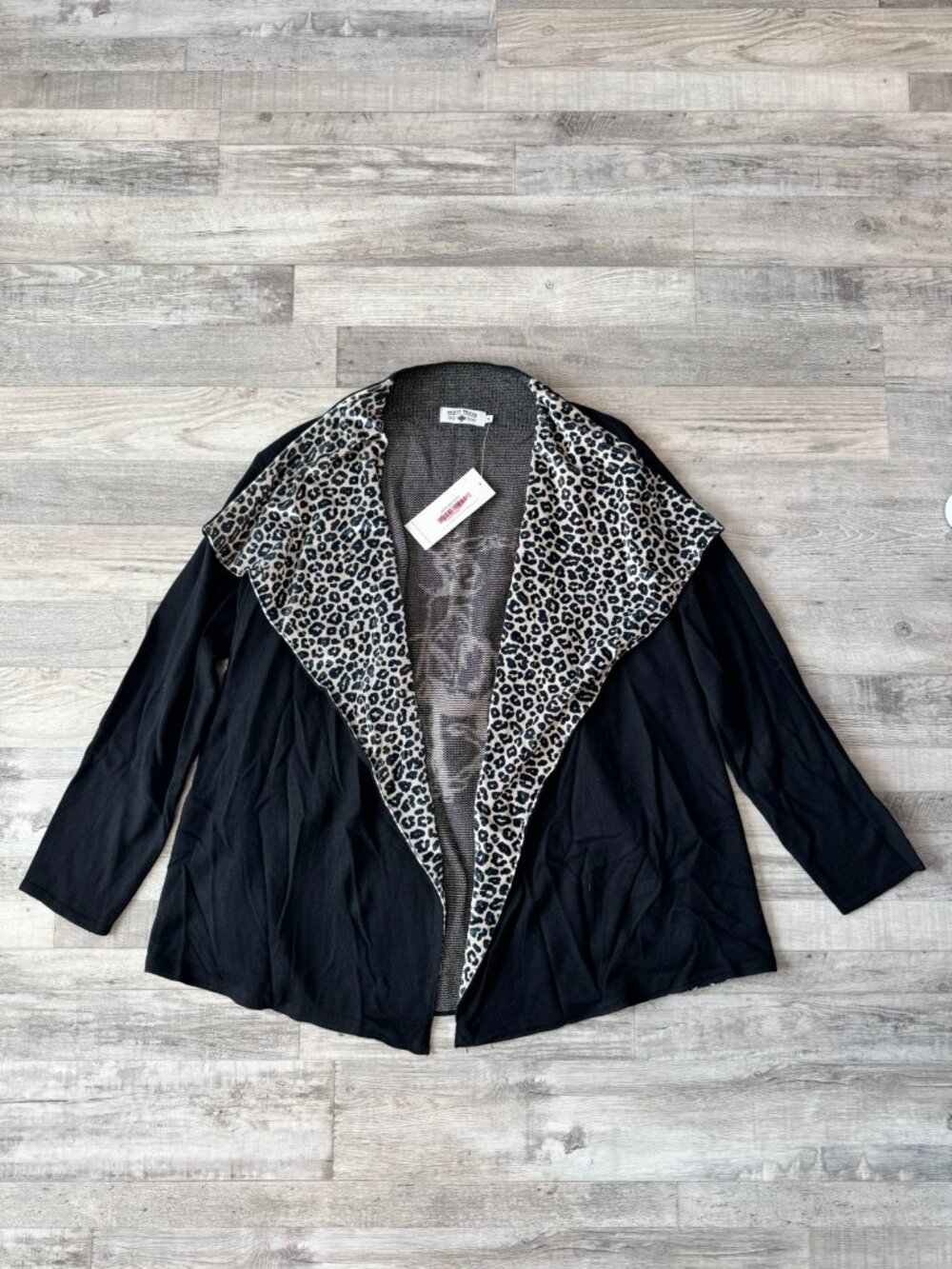 Crazy Train NWT Black Cowboy Bronco Graphic Sweater Cardigan Size Medium D27